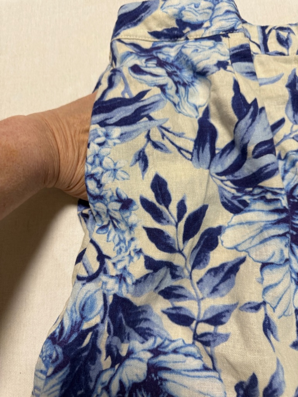 Ellen Tracy Blue Floral Linen-Blend Mini Skort Summertime Beach Vacation - Picture 7 of 9